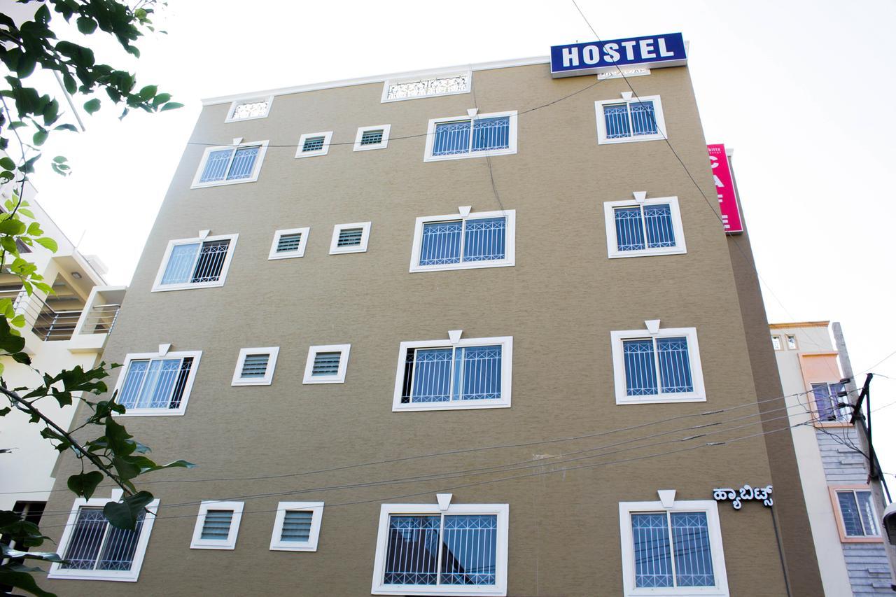 Transit Dorms - A Backpackers Inn & Hostel Bangalore Extérieur photo