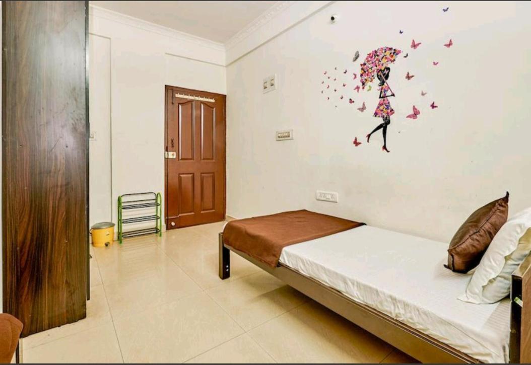 Transit Dorms - A Backpackers Inn & Hostel Bangalore Extérieur photo